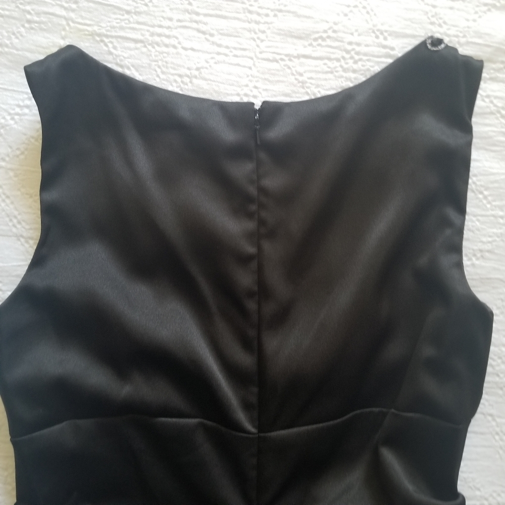 LBD Crystal Embellishment - Picture 6 of 8